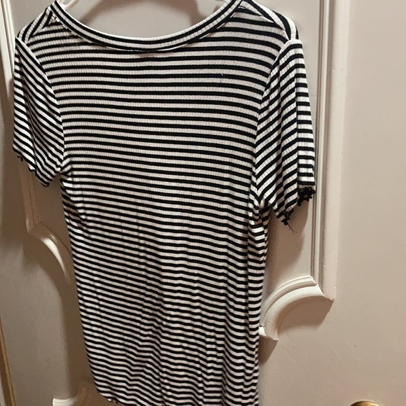 Art Class Youth XL shirt. - Picture 2 of 4